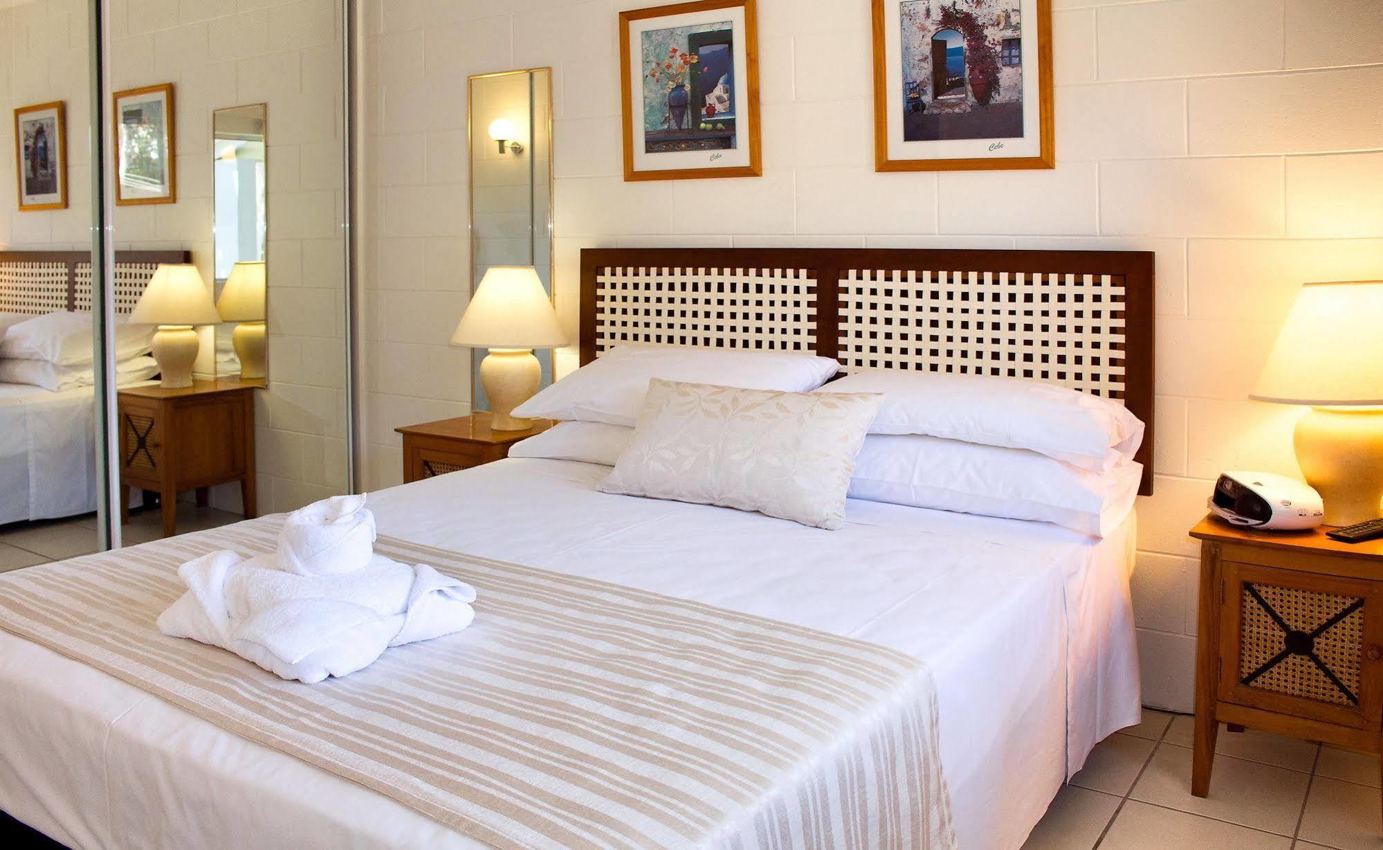 Clifton Sands Holiday Units Клифтън Бийч Екстериор снимка