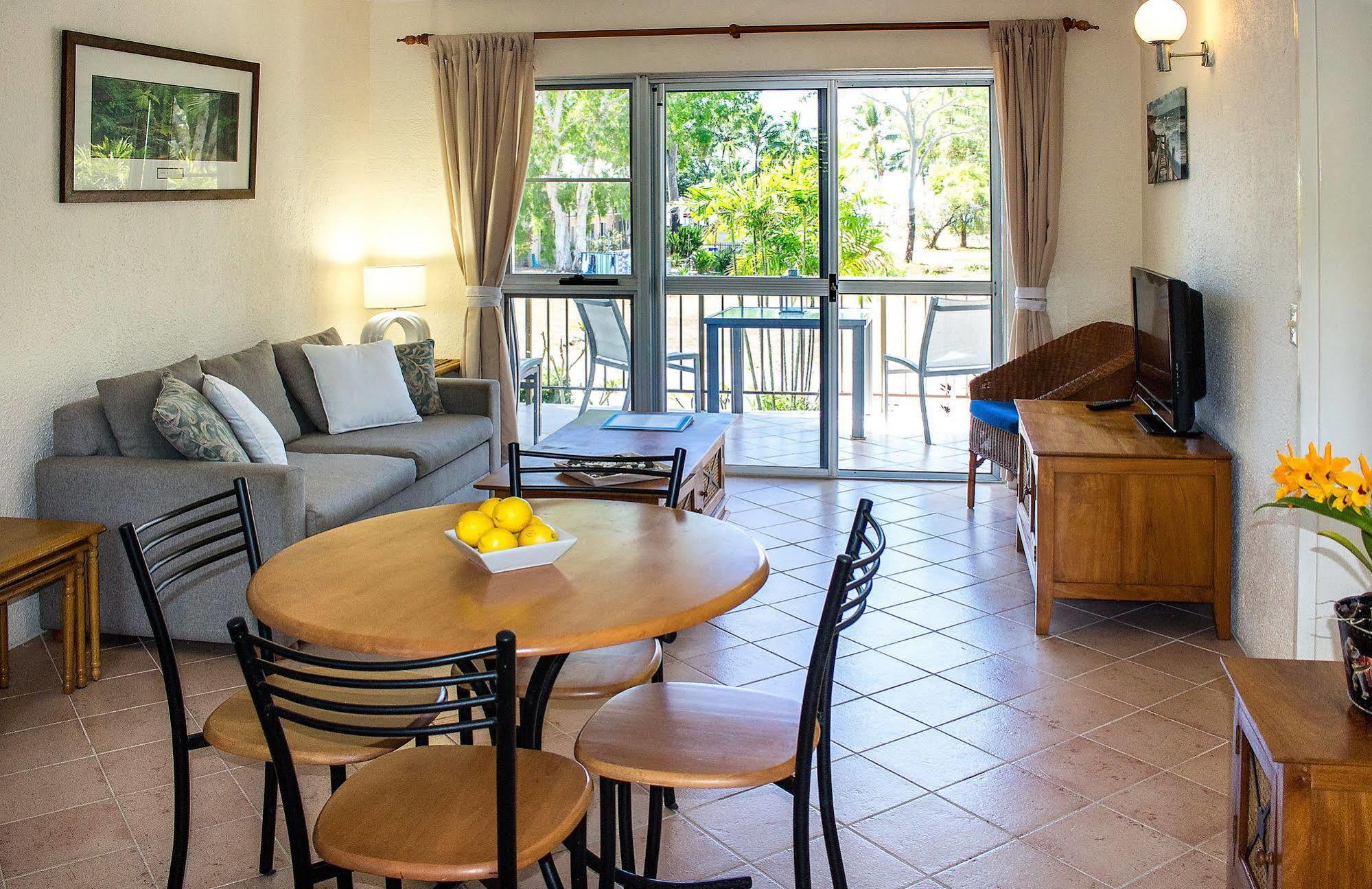 Clifton Sands Holiday Units Клифтън Бийч Екстериор снимка